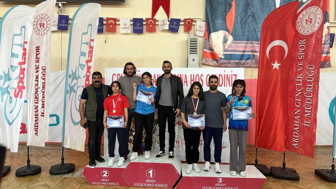 Kinyas Kartal'dan Bilek Güreşinde Bölgesel Başarı